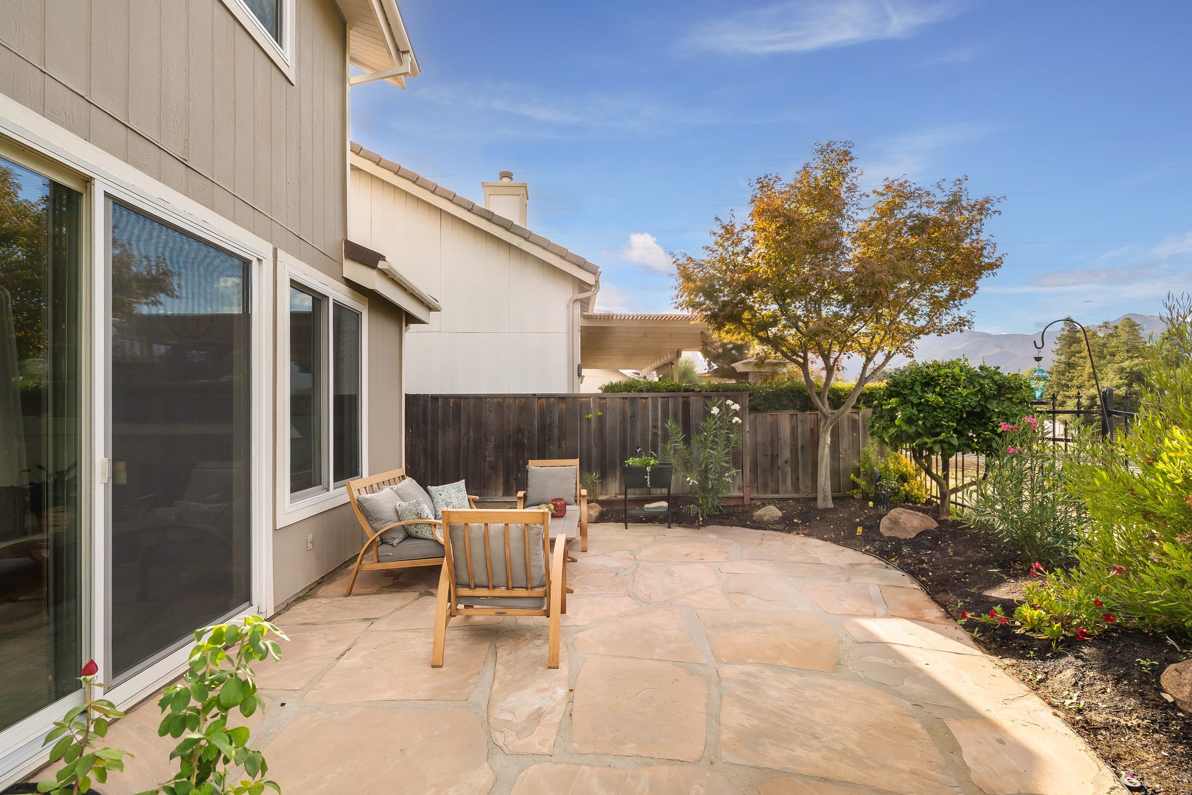 1049 Feather Circle. Seating on the patio beside the house.